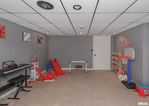 1407 53rd St, Moline, IL 61265 photo 29