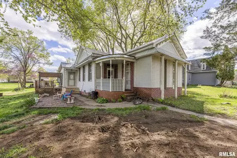 1006 Washington St, Keithsburg, IL 61442
