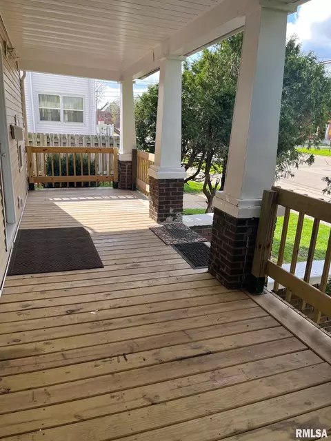 307 E Central Blvd, Kewanee, IL 61443 photo 8