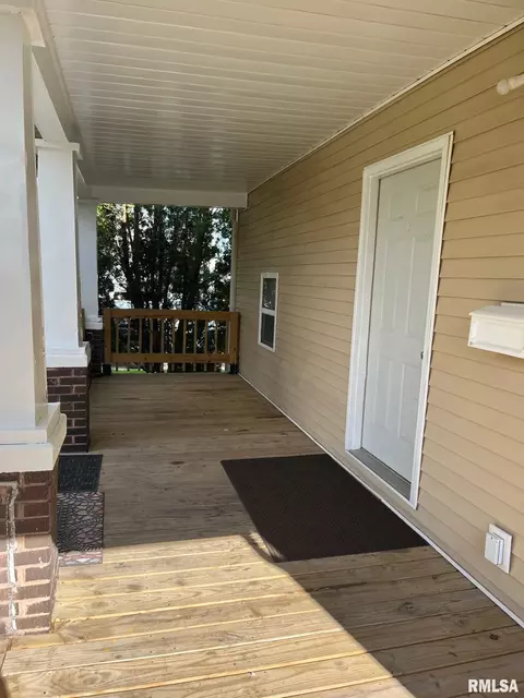 307 E Central Blvd, Kewanee, IL 61443 photo 9