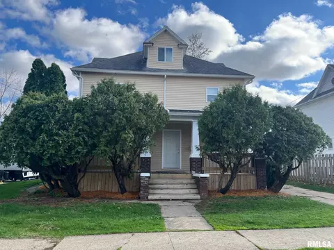 307 E Central Blvd, Kewanee, IL 61443