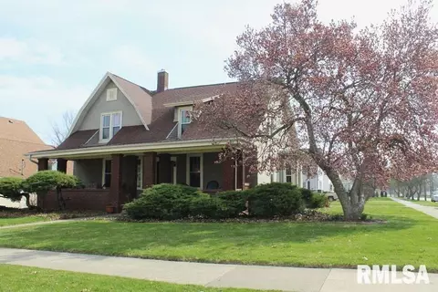 440 S Vine St, Kewanee, IL 61443