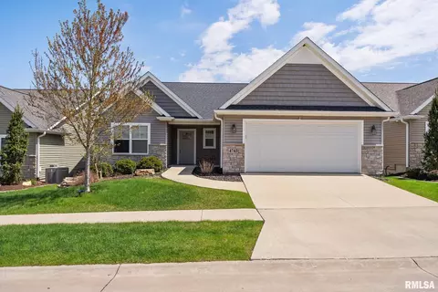 4743 Pheasant Creek Ave, Davenport, IA 52807