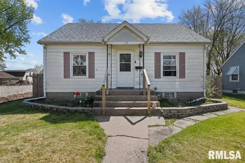 1117 S Ohio Ave, Davenport, IA 52802