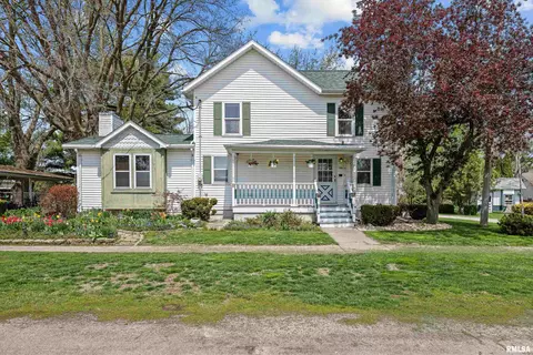 140 W 5th Ave, Woodhull, IL 61490