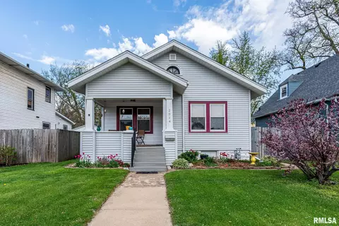 2014 W 4th St, Davenport, IA 52802