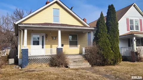 1523 10th Ave, East Moline, IL 61244
