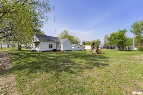 301 W Jackson St, Joy, IL 61260 photo 20