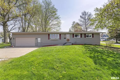 502 NW 9th Ave, Aledo, IL 61231