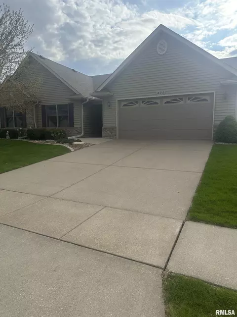 425 Kevin Rd, Blue Grass, IA 52726