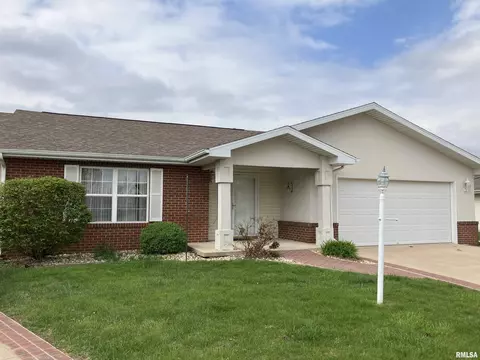 818 Sunset Dr, Kewanee, IL 61443