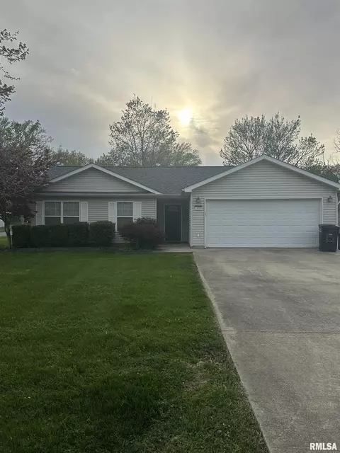 1000 N Almond St, Carbondale, IL 62901