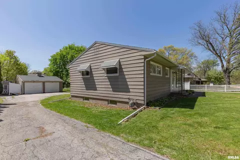 1312 32nd Ave, Moline, IL 61265 photo 31