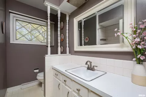 1312 32nd Ave, Moline, IL 61265 photo 17