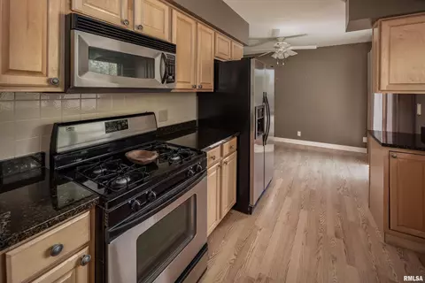 1312 32nd Ave, Moline, IL 61265 photo 9