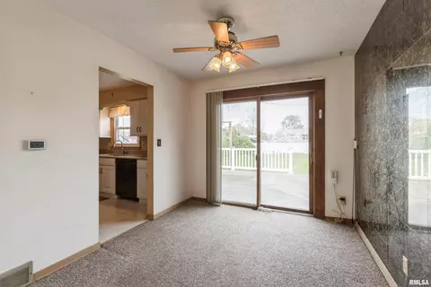 4733 20th Ave, Moline, IL 61265 photo 8