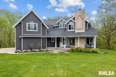 32 Hickory Hls, Geneseo, IL 61254