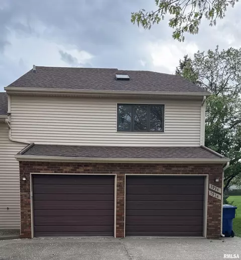 3934 Partridge Cir # U, Bettendorf, IA 52722