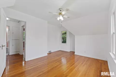 4242 8th Ave, Moline, IL 61265 photo 30