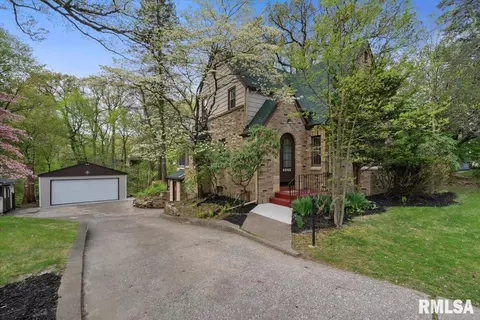 4242 8th Ave, Moline, IL 61265 photo 2