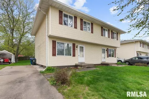 6805-6807 Hillandale Rd, Davenport, IA 52806