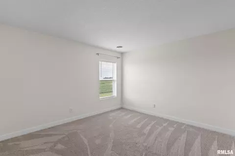 1824 S 5th St, Eldridge, IA 52748 photo 23