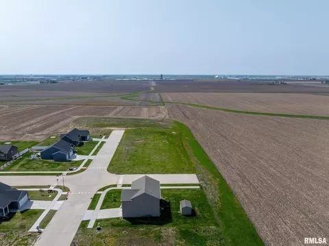 1824 S 5th St, Eldridge, IA 52748 photo 44