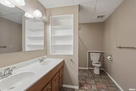 802 8th Ave, Silvis, IL 61282 photo 25