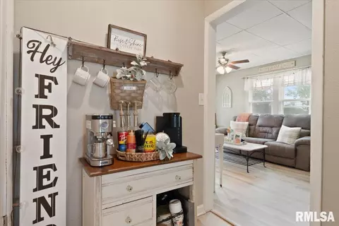 4119 28th Ave, Moline, IL 61265 photo 9