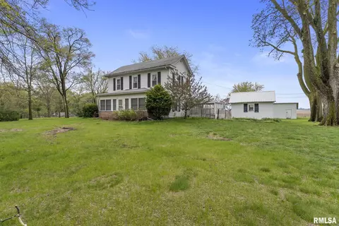 435 120th Ave, New Boston, IL 61272