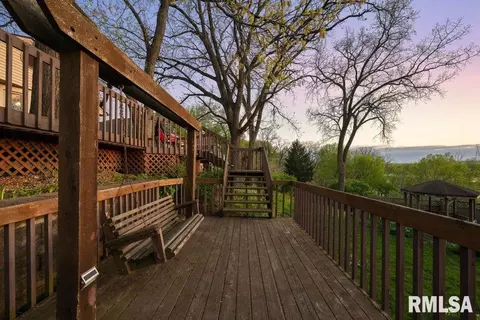 111 S Barrington Dr, Hampton, IL 61256 photo 35