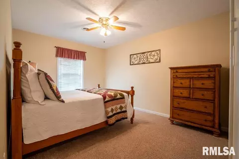 1804 Bridge St, Marion, IL 62959 photo 15