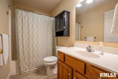 1804 Bridge St, Marion, IL 62959 photo 13