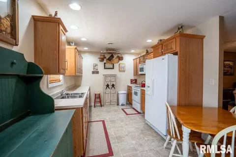1804 Bridge St, Marion, IL 62959 photo 8