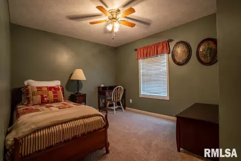 1804 Bridge St, Marion, IL 62959 photo 18
