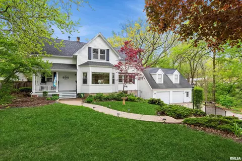 4414 26th Ave, Moline, IL 61265