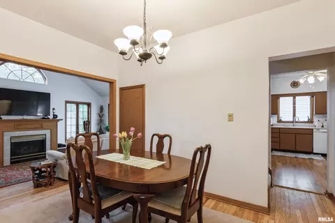 4414 26th Ave, Moline, IL 61265 photo 16
