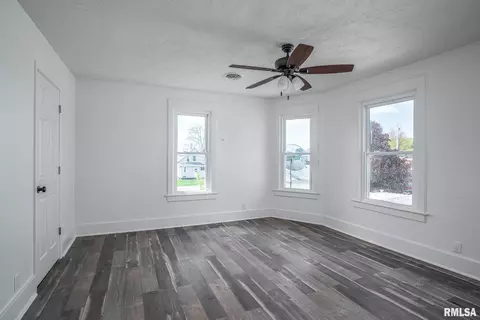 720 16th Ave, Moline, IL 61265 photo 17