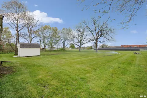 610 5th St, Lowden, IA 52255 photo 20