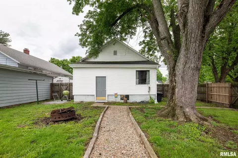 301 N 11th St, Herrin, IL 62948 photo 23