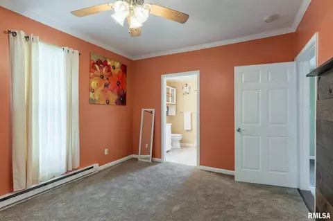 301 N 11th St, Herrin, IL 62948 photo 9