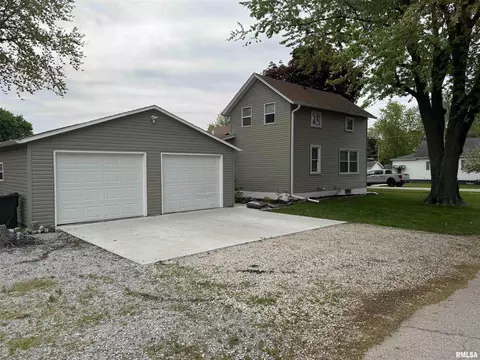 329 E Orange St, Geneseo, IL 61254 photo 4