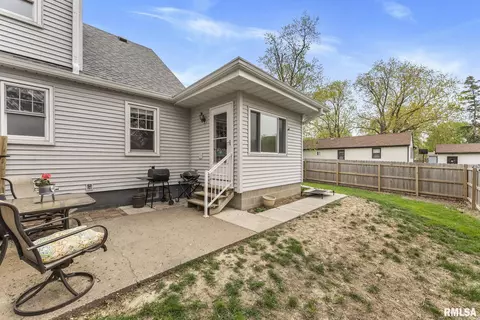 2601 47th St, Moline, IL 61265 photo 25