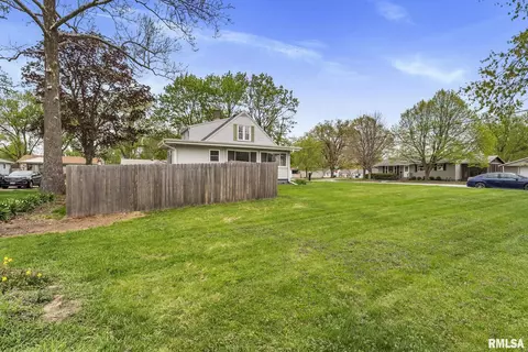 2601 47th St, Moline, IL 61265 photo 24