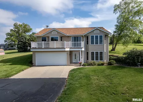8512 Albany Rd, Erie, IL 61250