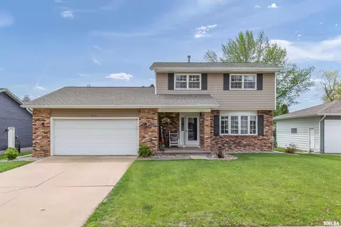 2723 W 35th St, Davenport, IA 52806