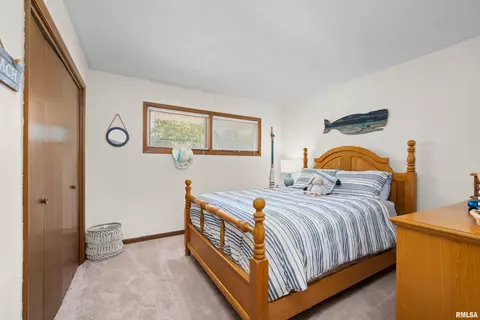 3567 49th St, Moline, IL 61265 photo 14