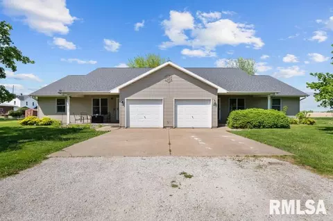 102-104 Cardinal Dr, Alexis, IL 61412