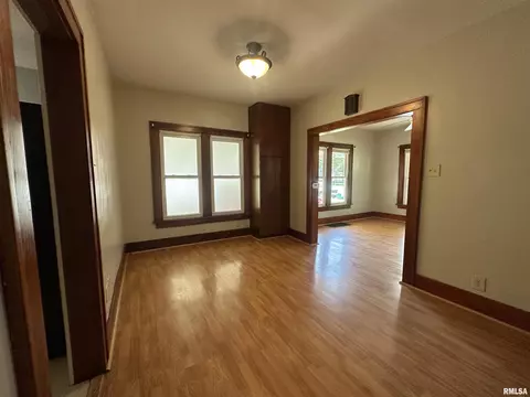812 E Murray St, Macomb, IL 61455 photo 6