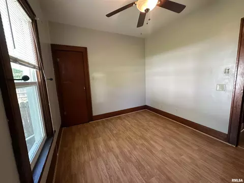 812 E Murray St, Macomb, IL 61455 photo 8